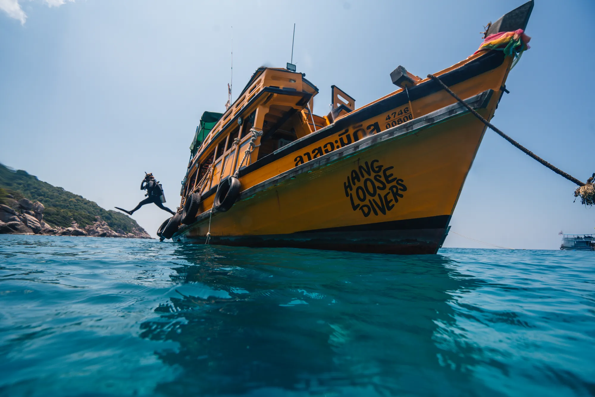 Hang Loose Divers boat